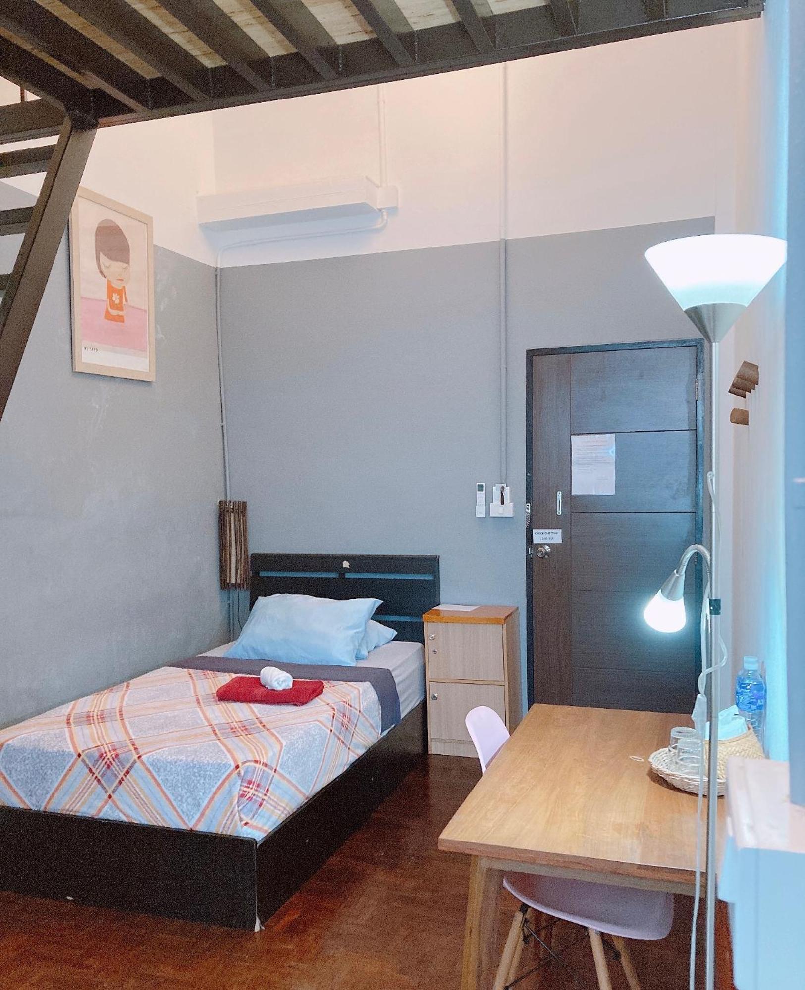 Wayside Guesthouse Чіангмай Екстер'єр фото